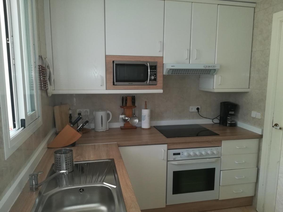 Appartamento Apartamento La Carihuela - Urb. Eurosol Torremolinos Esterno foto