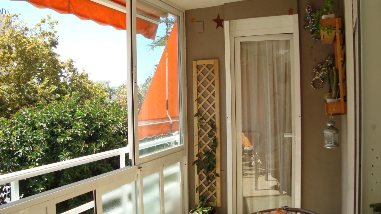 Appartamento Apartamento La Carihuela - Urb. Eurosol Torremolinos Esterno foto