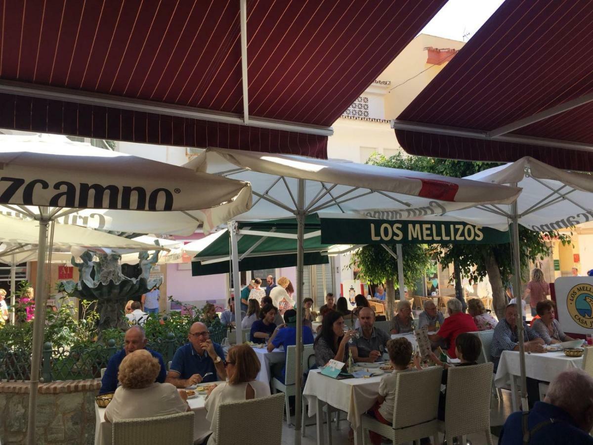 Appartamento Apartamento La Carihuela - Urb. Eurosol Torremolinos Esterno foto